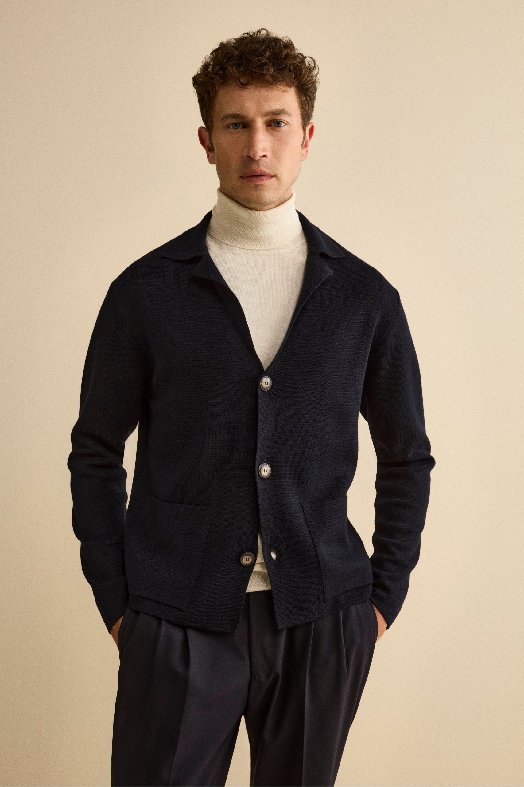 cardigan-con-bottoni-488uxt-1.jpg cardigan con bottoni - immagine 1