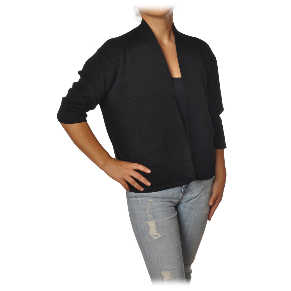cardigan-corto-nero-575kfc-1.jpg cardigan corto nero - immagine 1