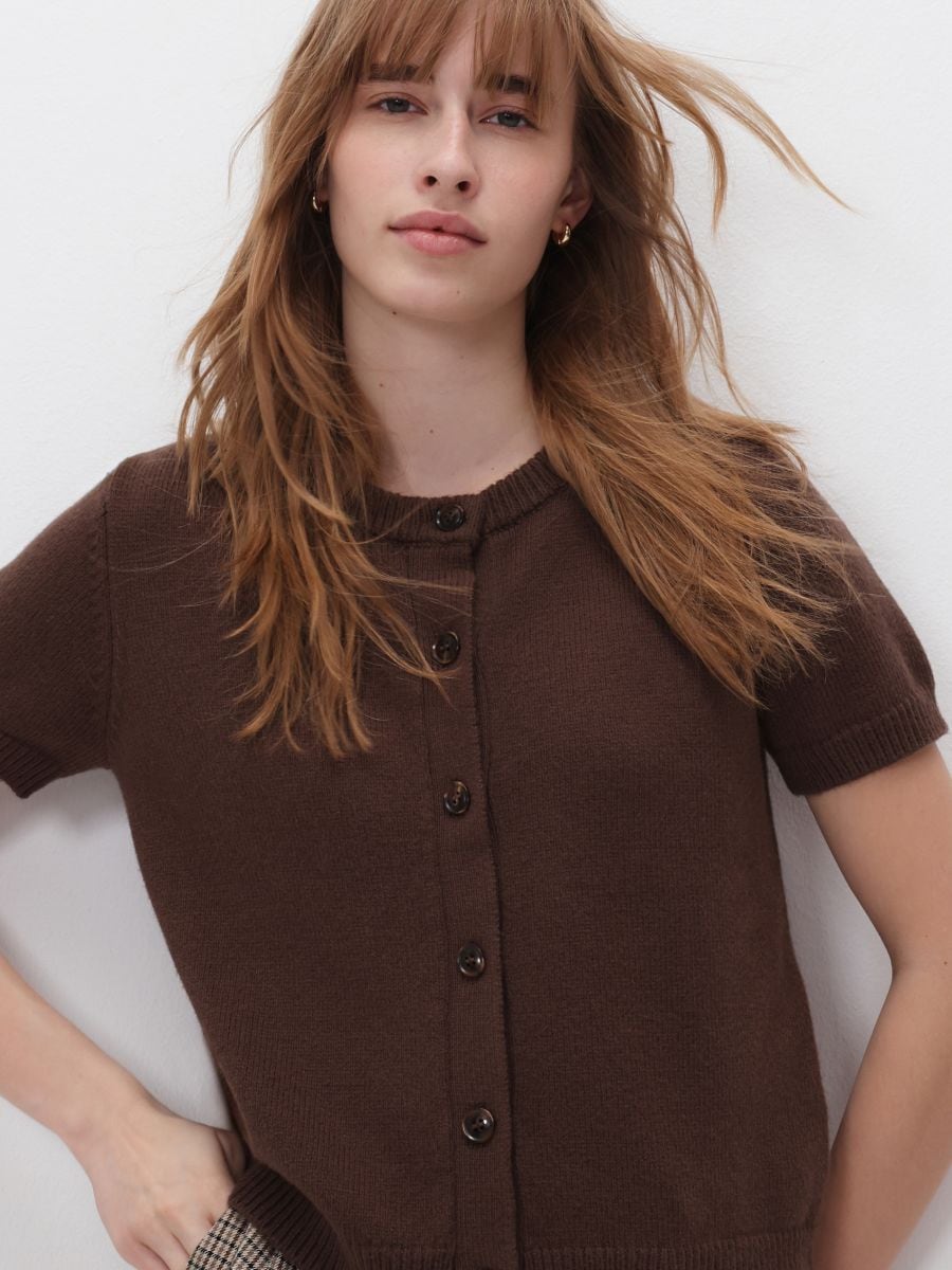 cardigan-maniche-corte-170anc-1.jpg cardigan maniche corte - immagine 1