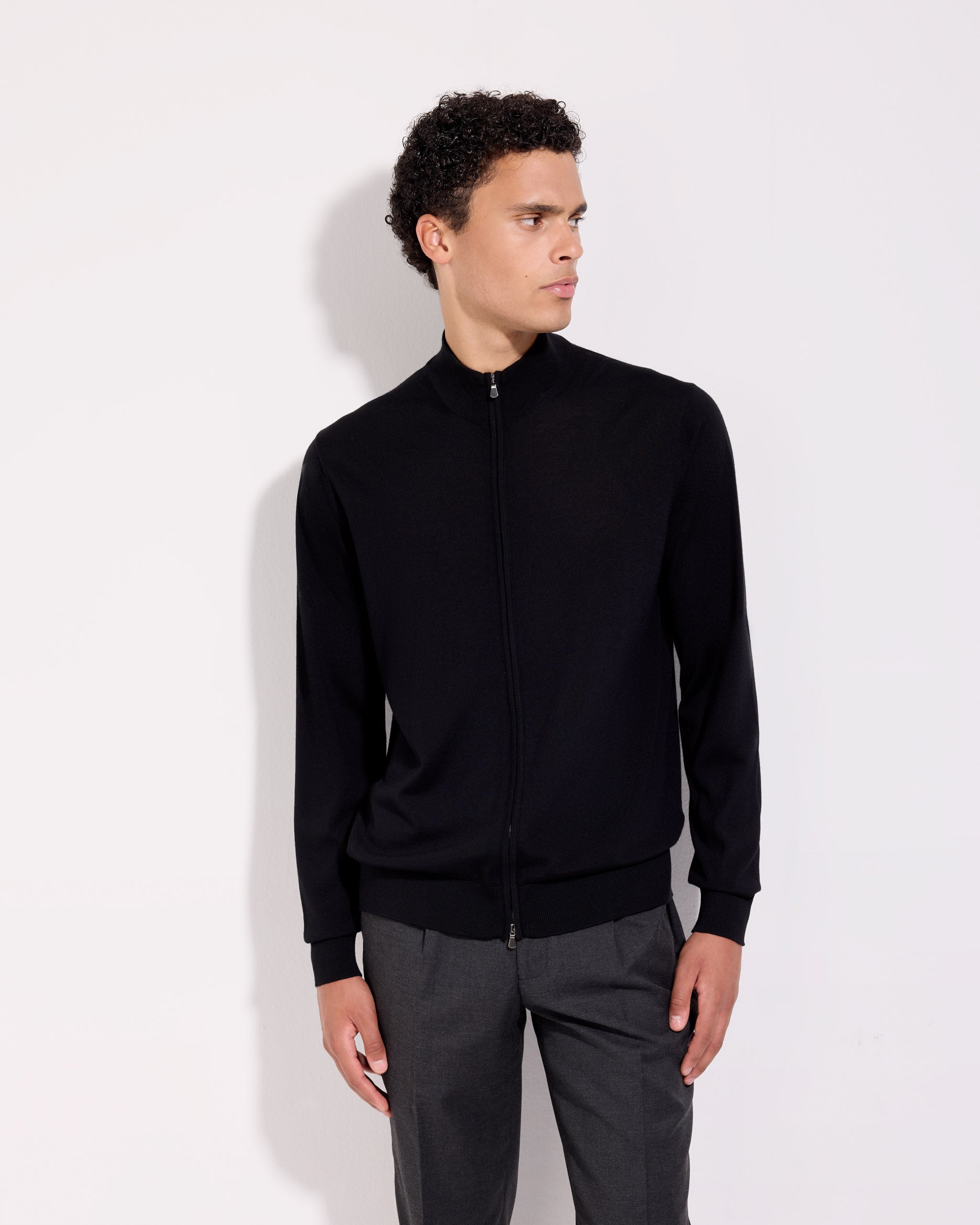 cardigan-uomo-con-zip-068fsa-1.jpg cardigan uomo con zip - immagine 1